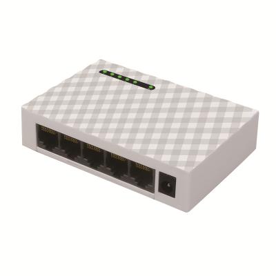 5-Port desktop gigabit ethernet unmanaged switch with plastic housing